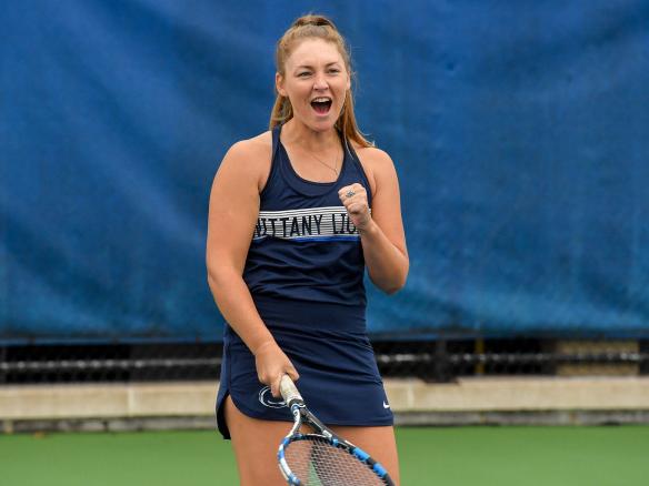 Women's tennis