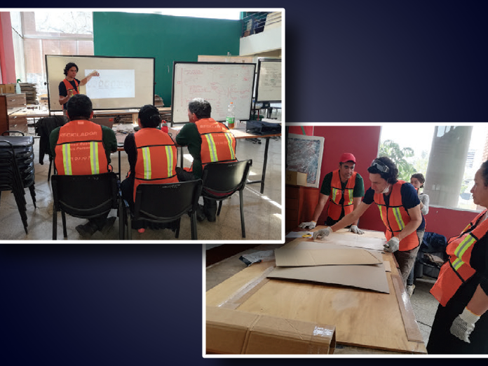 Co-building workshop with waste collectors in Paraguay.
