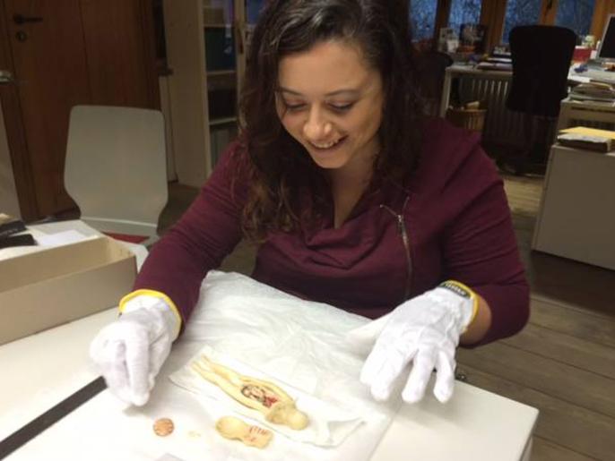 Art history doctoral candidate Cali Buckley is spending the 2015–16 academic year in Germany, working on her dissertation, “Early Modern Anatomical Models and the Control of Women’s Medicine.” 