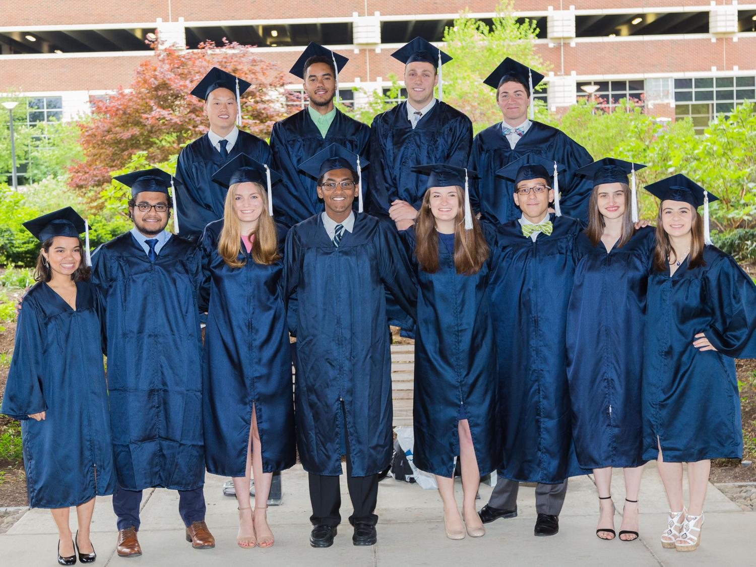 A cohort of graduating millennium scholars 