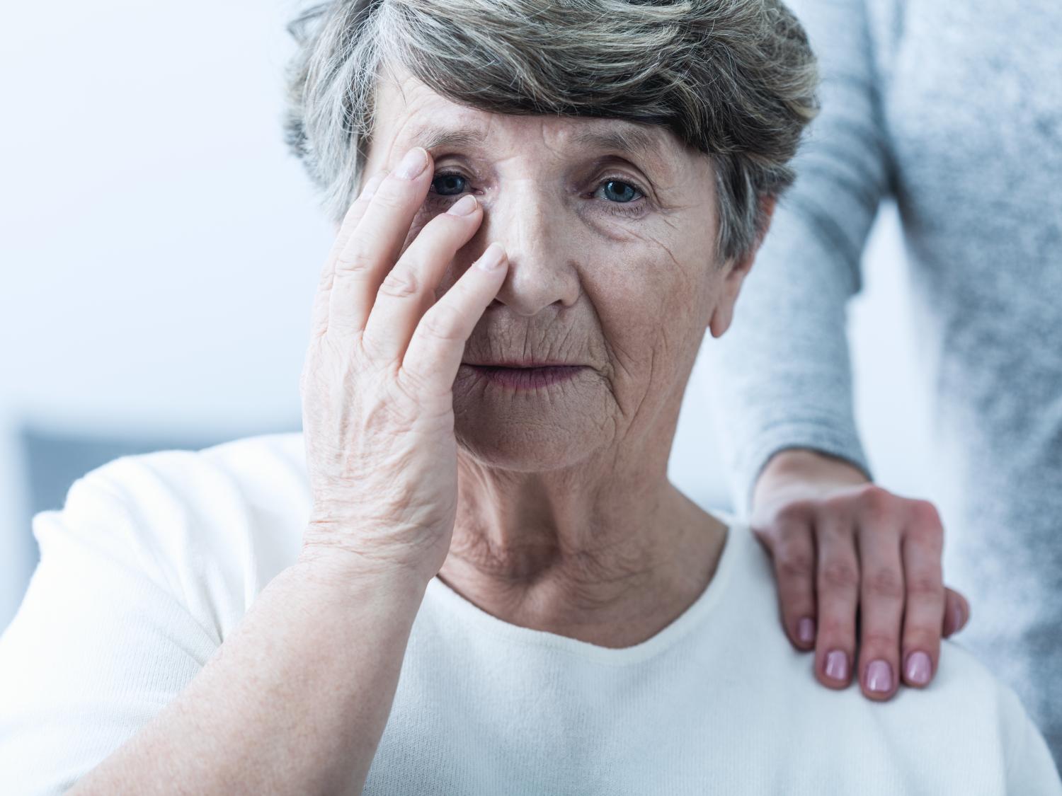 dementia patent, caregiver hand