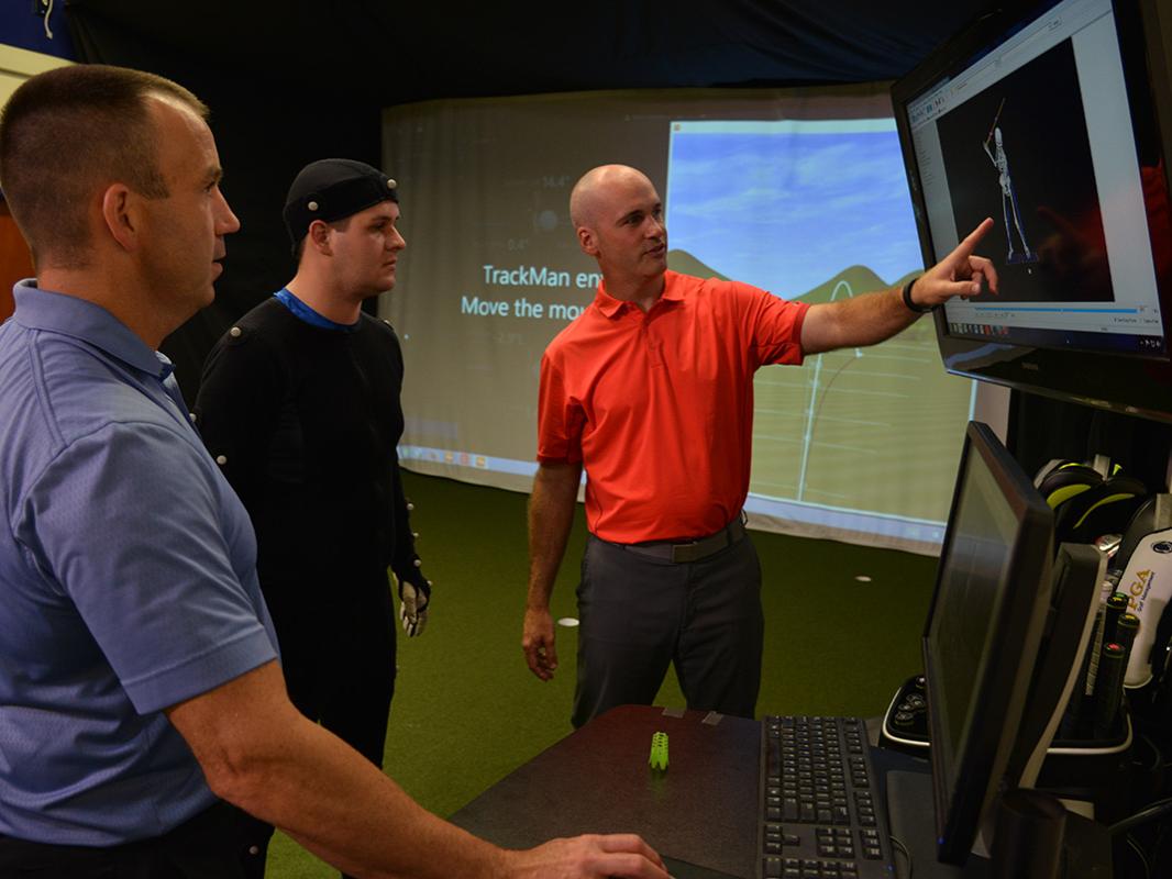 Instructors look at 3D tools