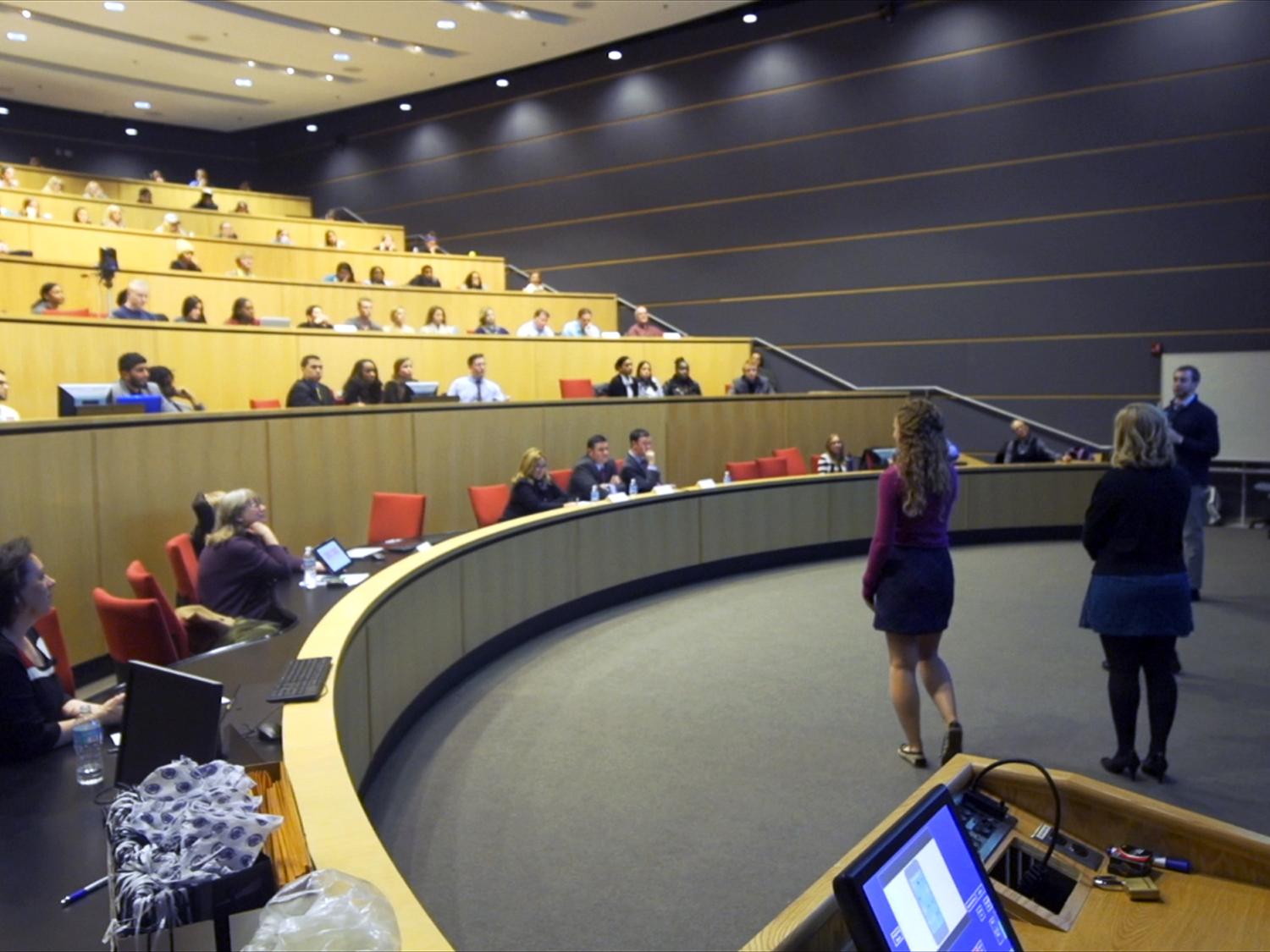 Students pitch ideas in the Cybertorium 