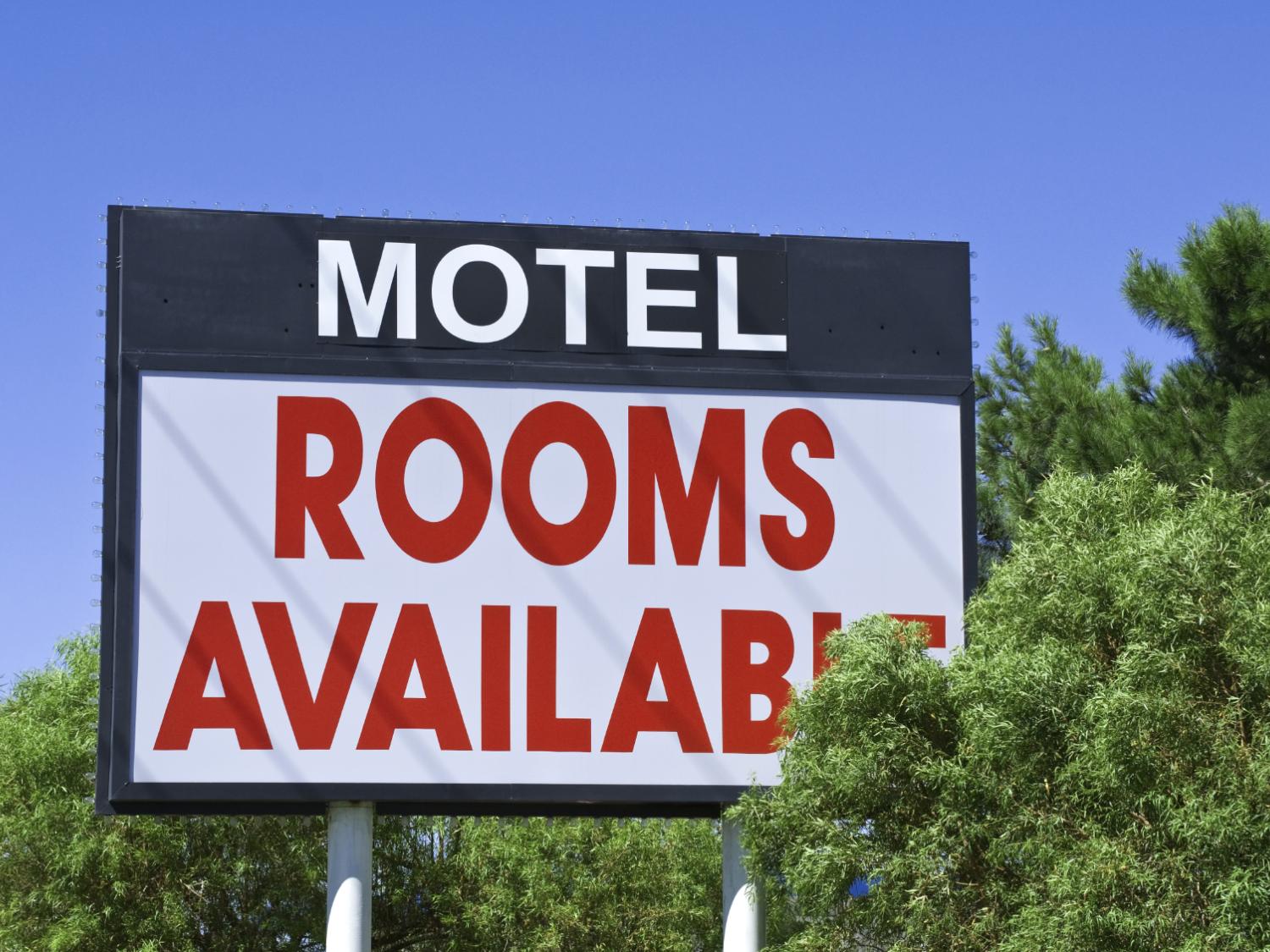 rooms available sign