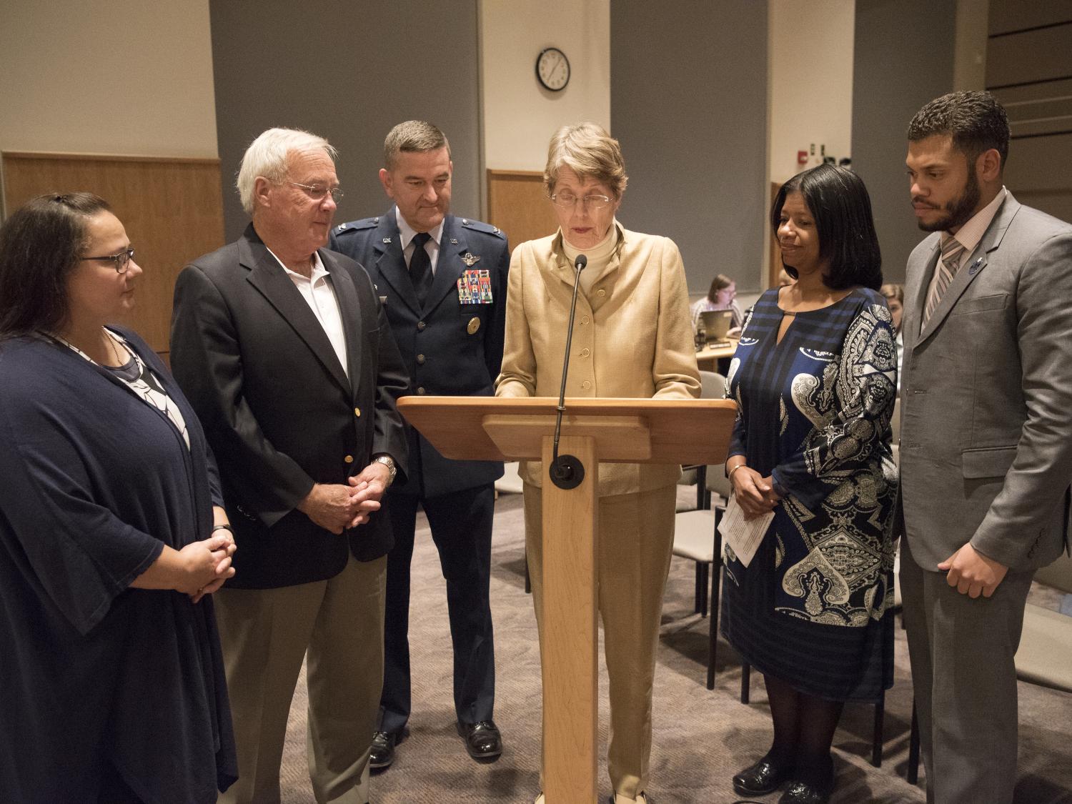 Mayor reads proclamation