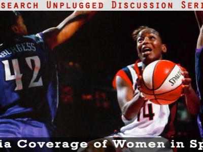women playing basketball
