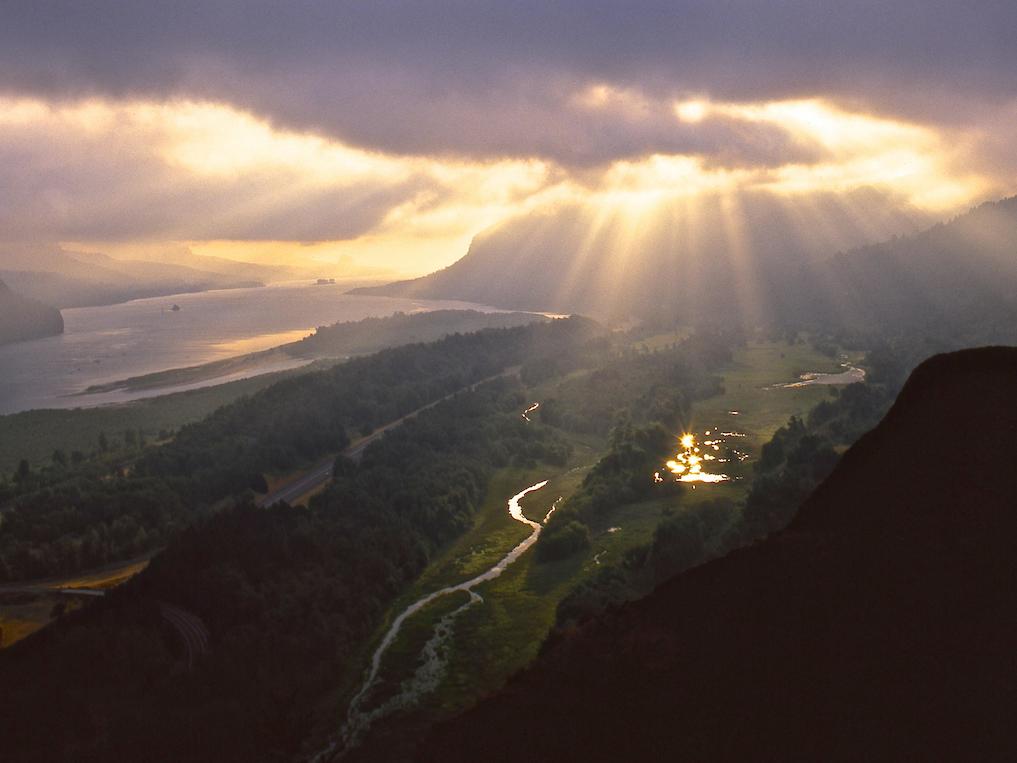 Sunrise over the Columbia River, OR from Crown Point | Tim Palmer