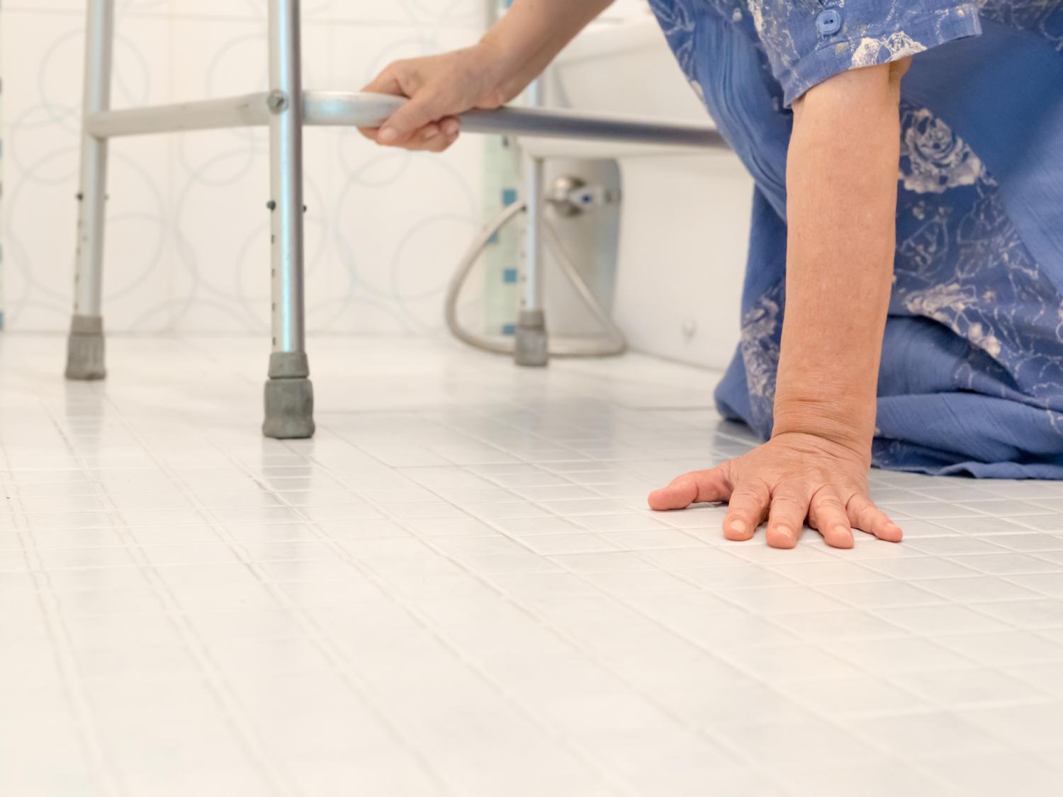 elderly woman fallen walker