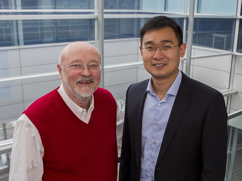 Lee Giles and Dashun Wang