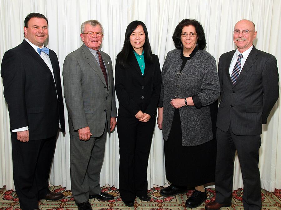 Yiling Chen receives the Early Career Achievement Award