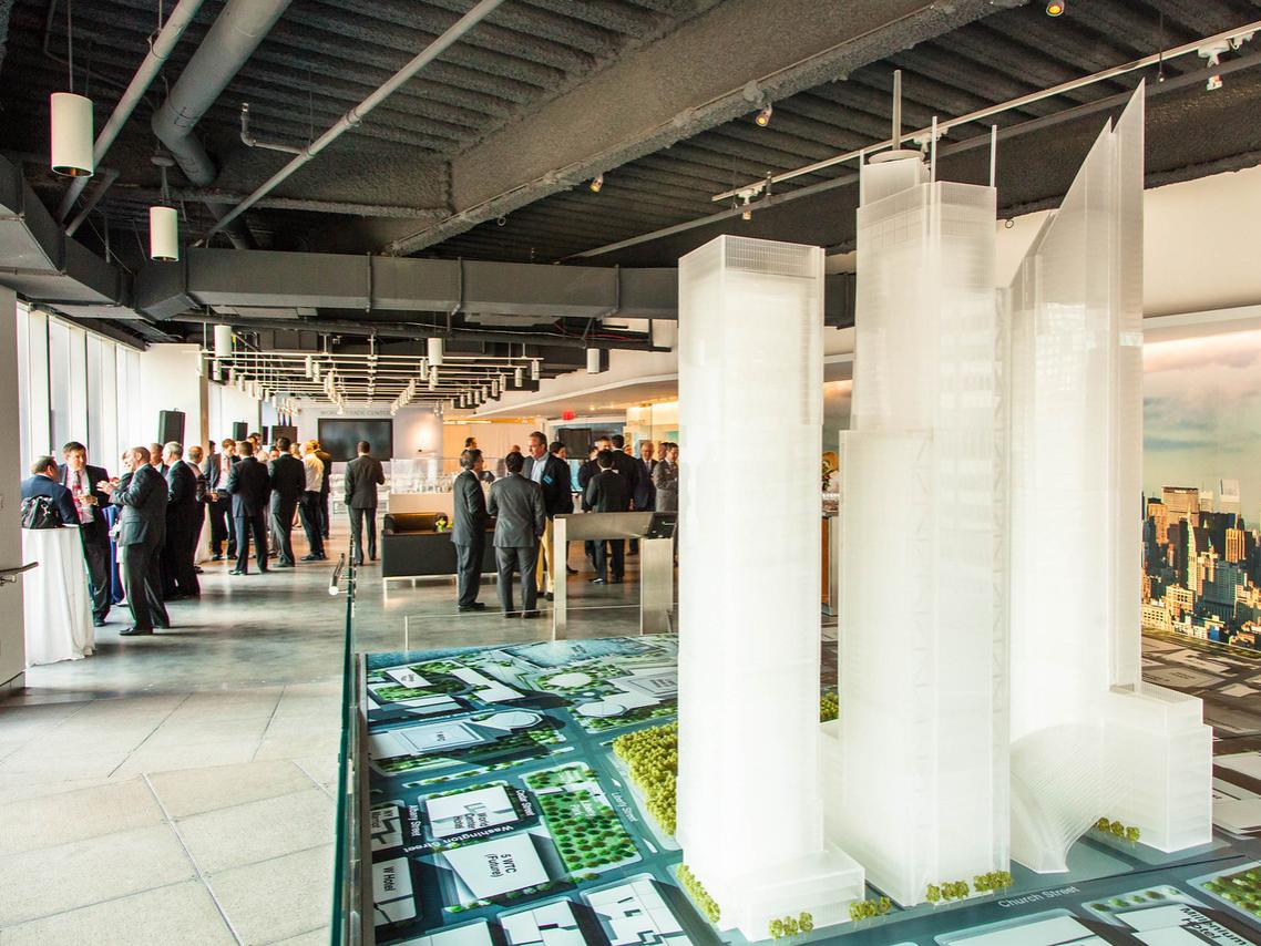 An Evening with Larry Silverstein, an alumni event in New York City, was held at 7 World Trade