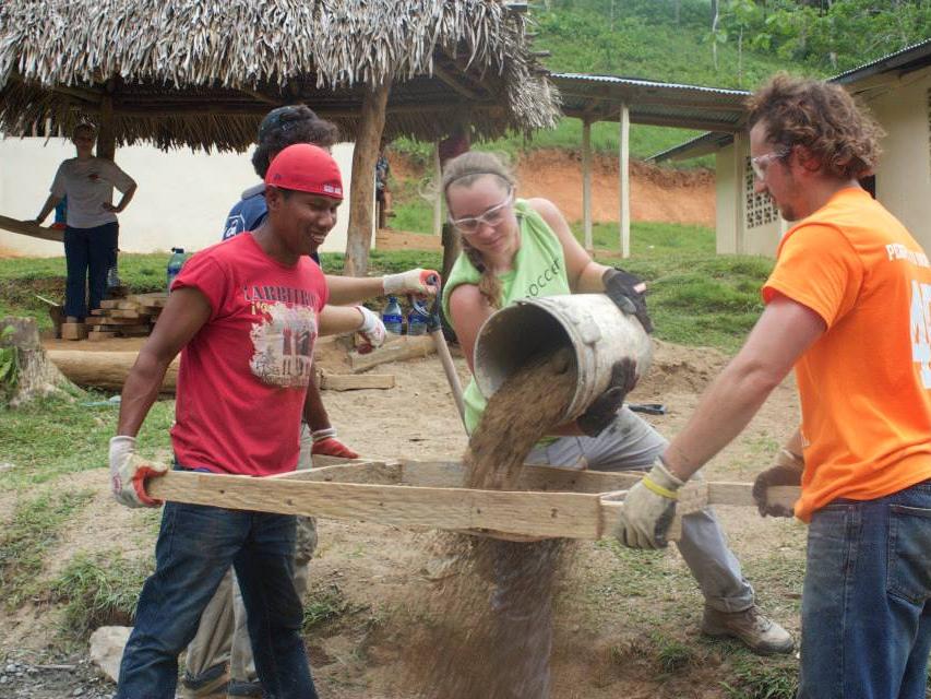 Student-built bridge provides access to education, healthcare in rural Panama 