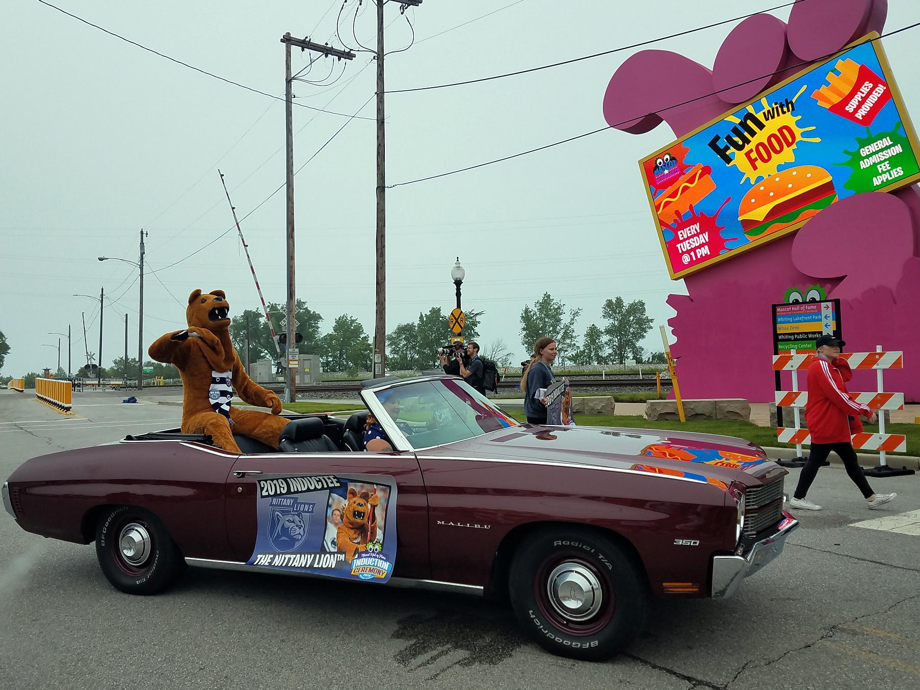 Nittany Lion in convertible 