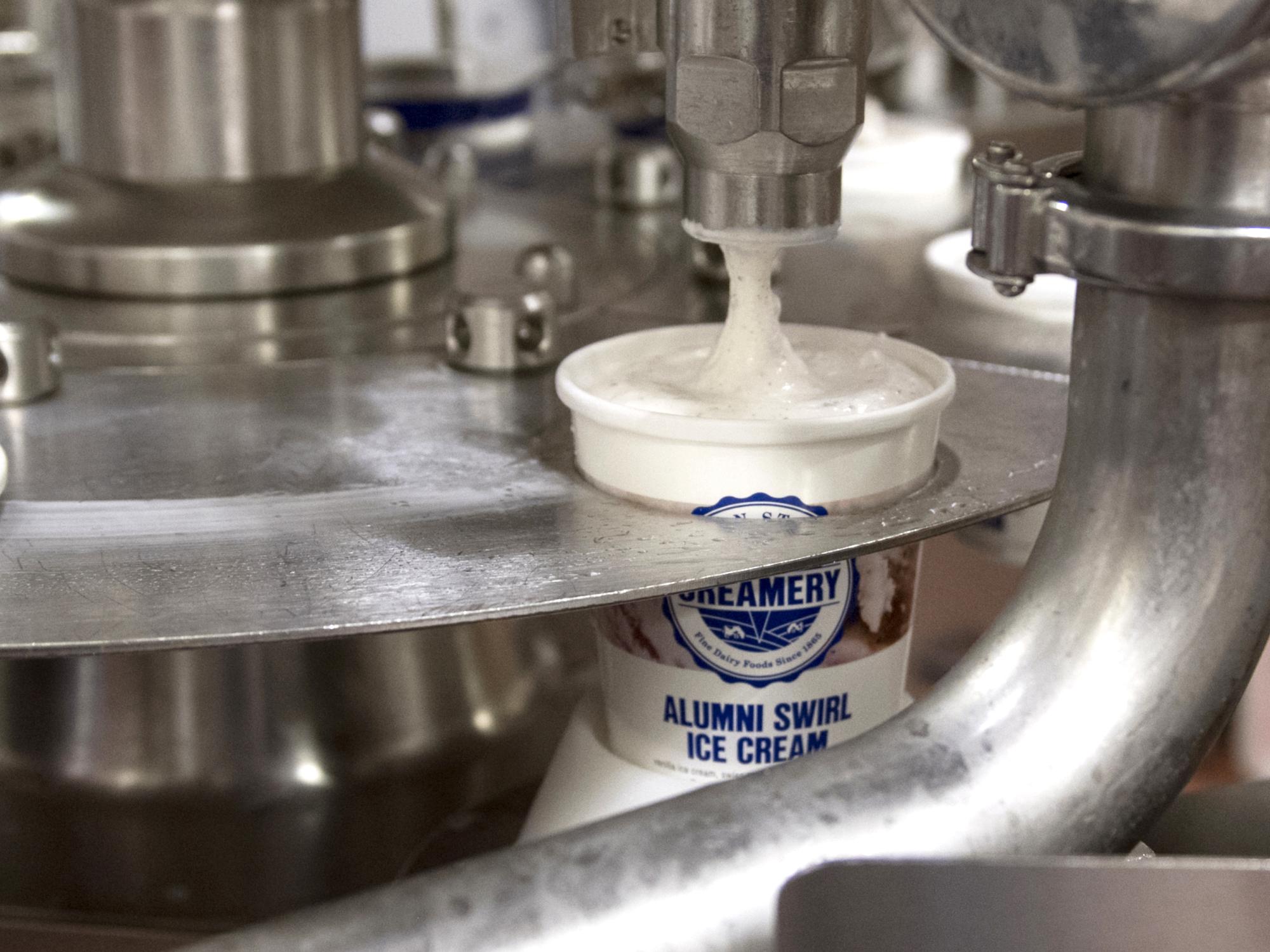 making Alumni Swirl at Creamery
