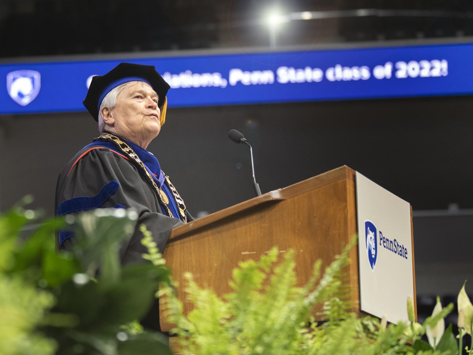 Dr. Barron at Schreyer Honors
