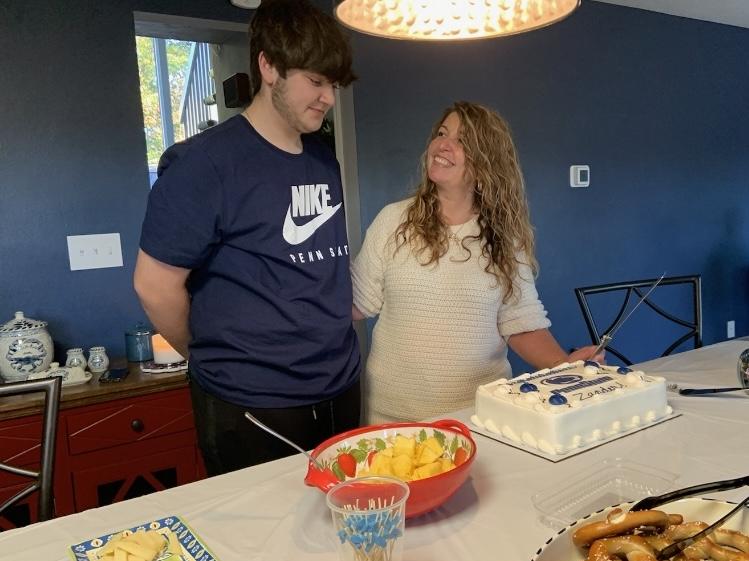 Zander and his mom, Ioanna.