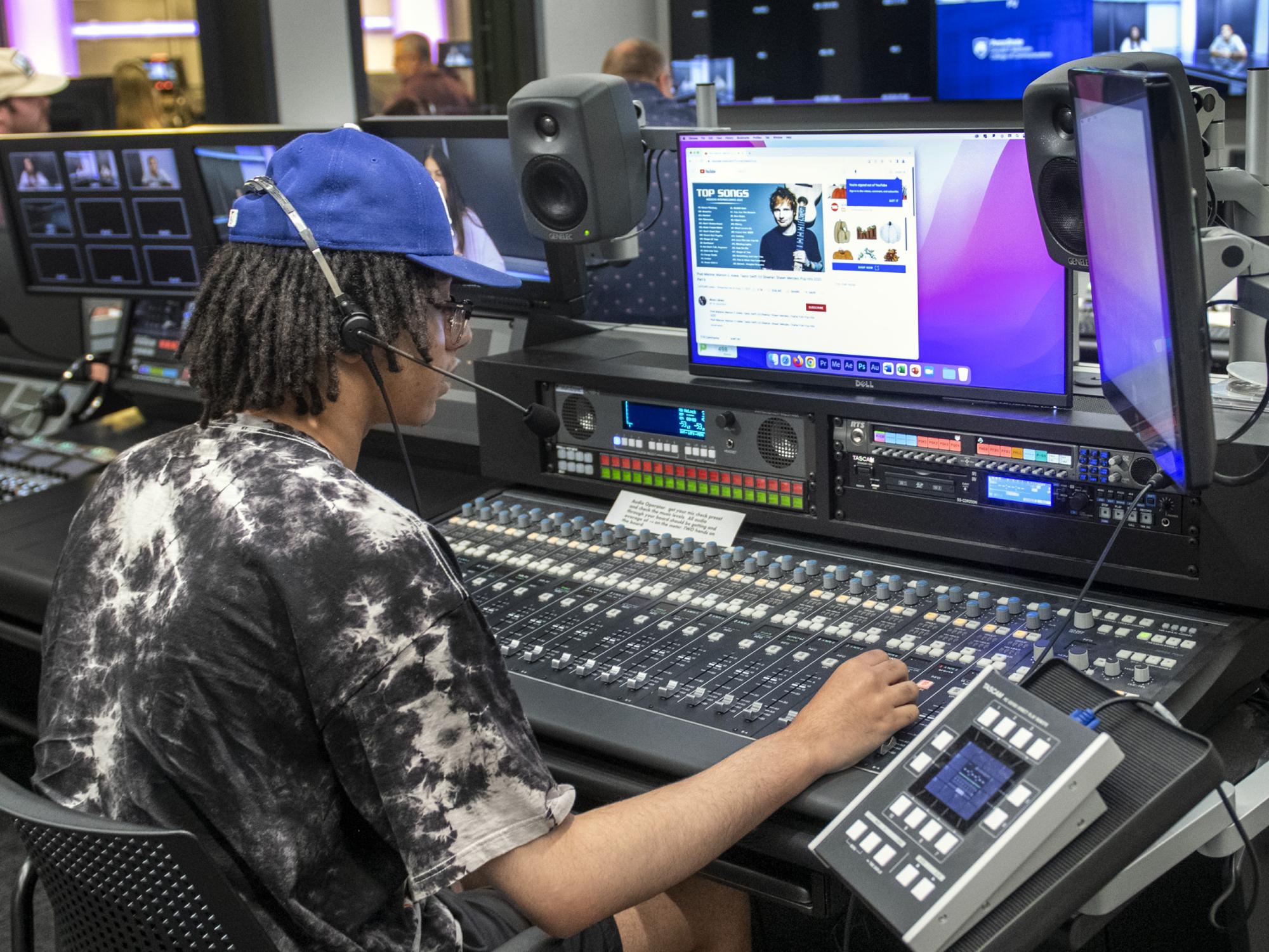 audio board in COMM 283 session