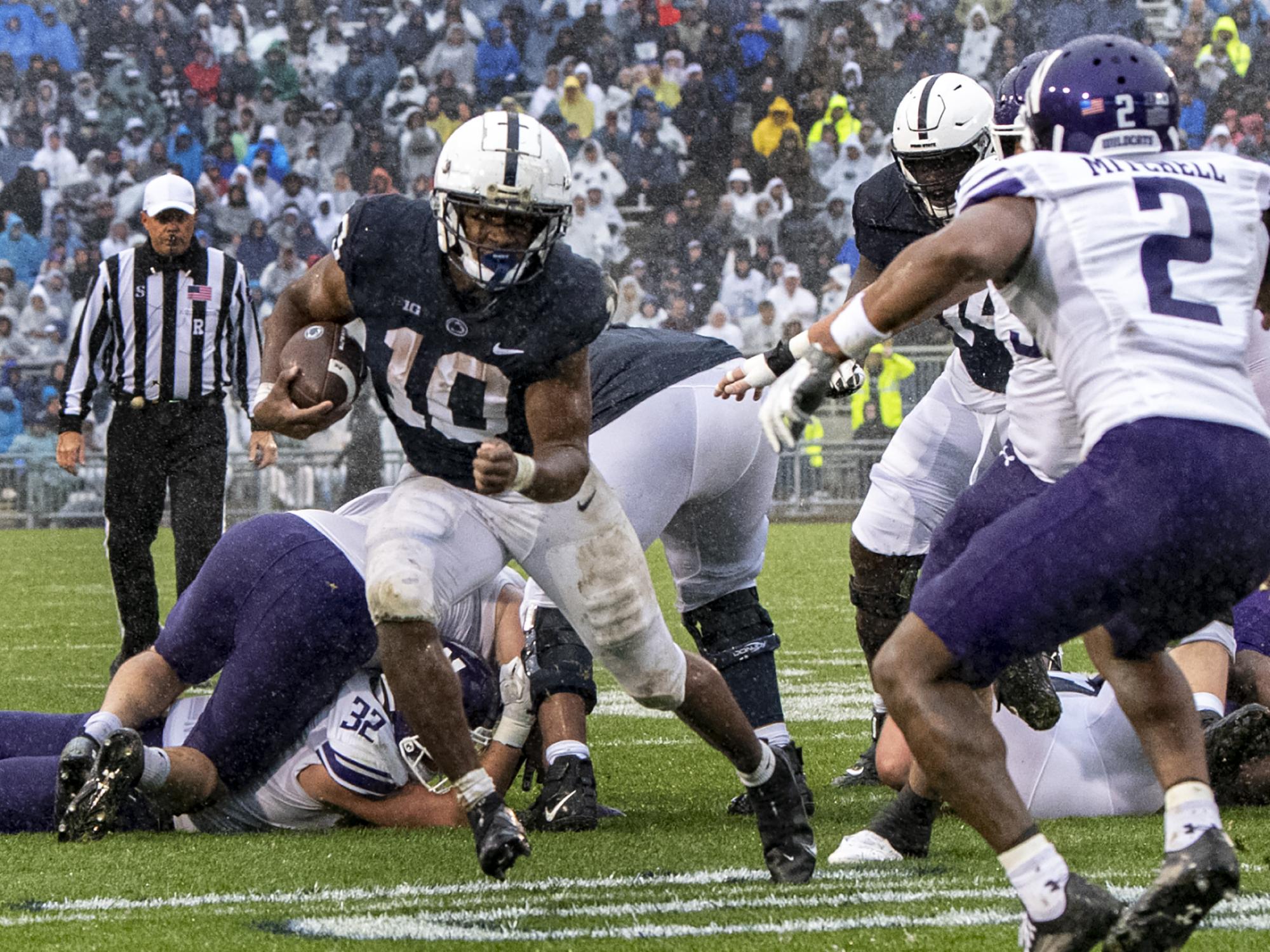Nick Singleton running vs Northwestern