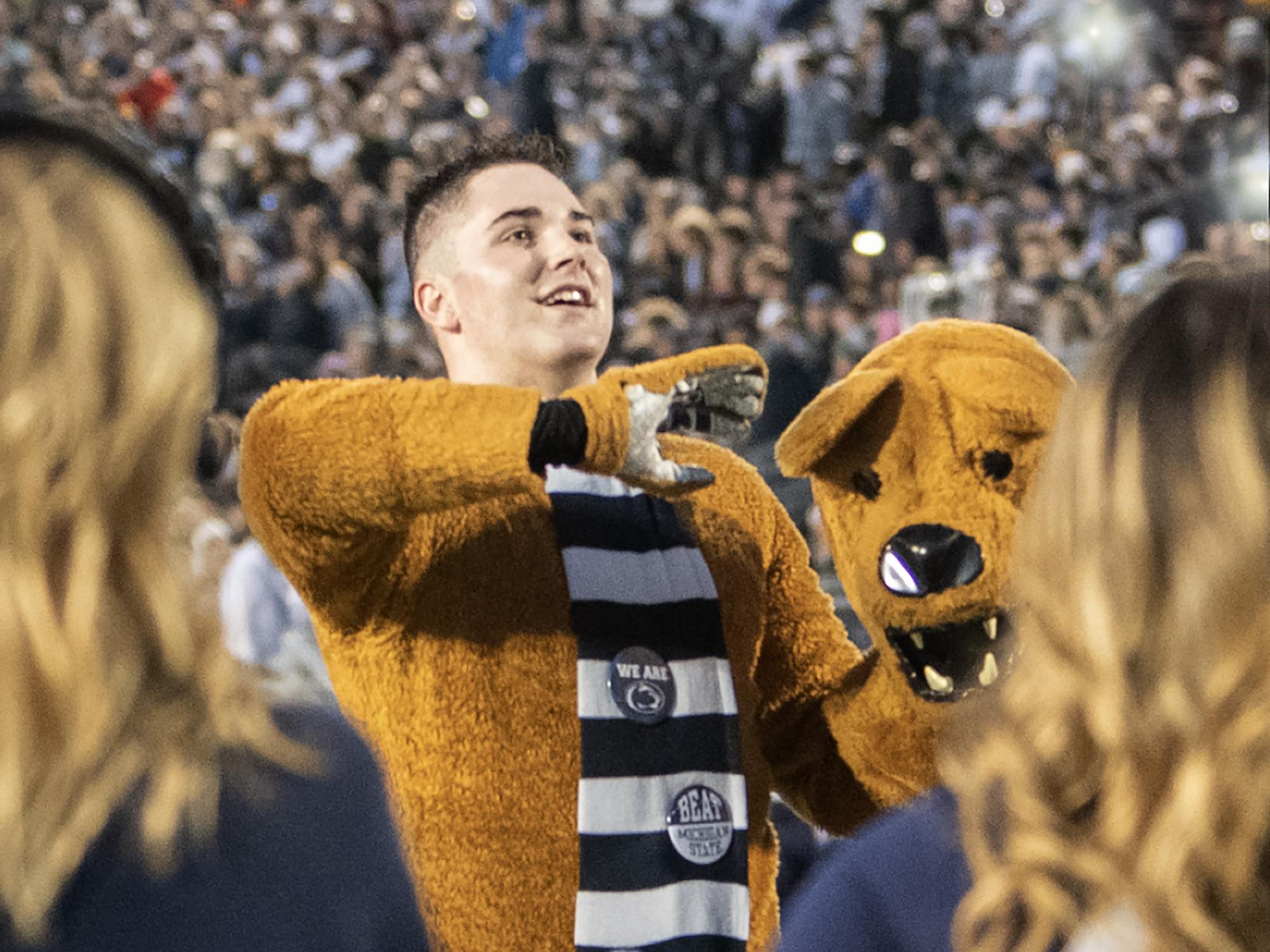Michael McDermott reveals Nittany Lion