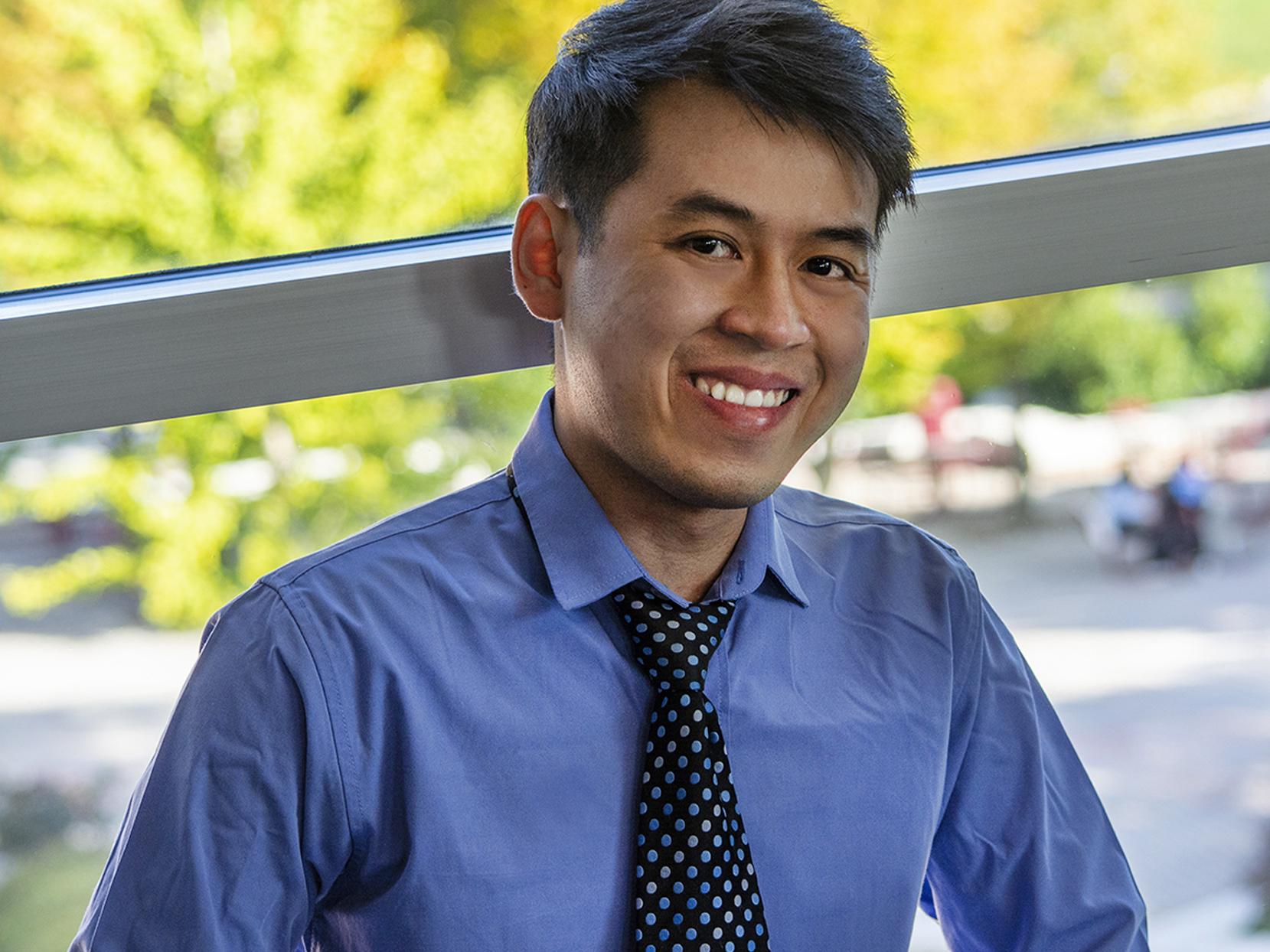 Headshot photo of Thach Nguyen