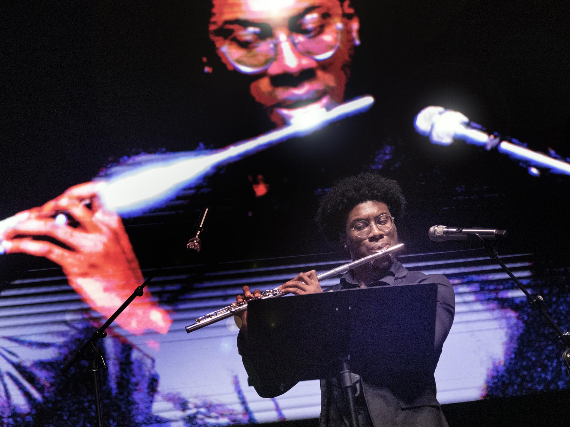 Joshua Benitez flautist