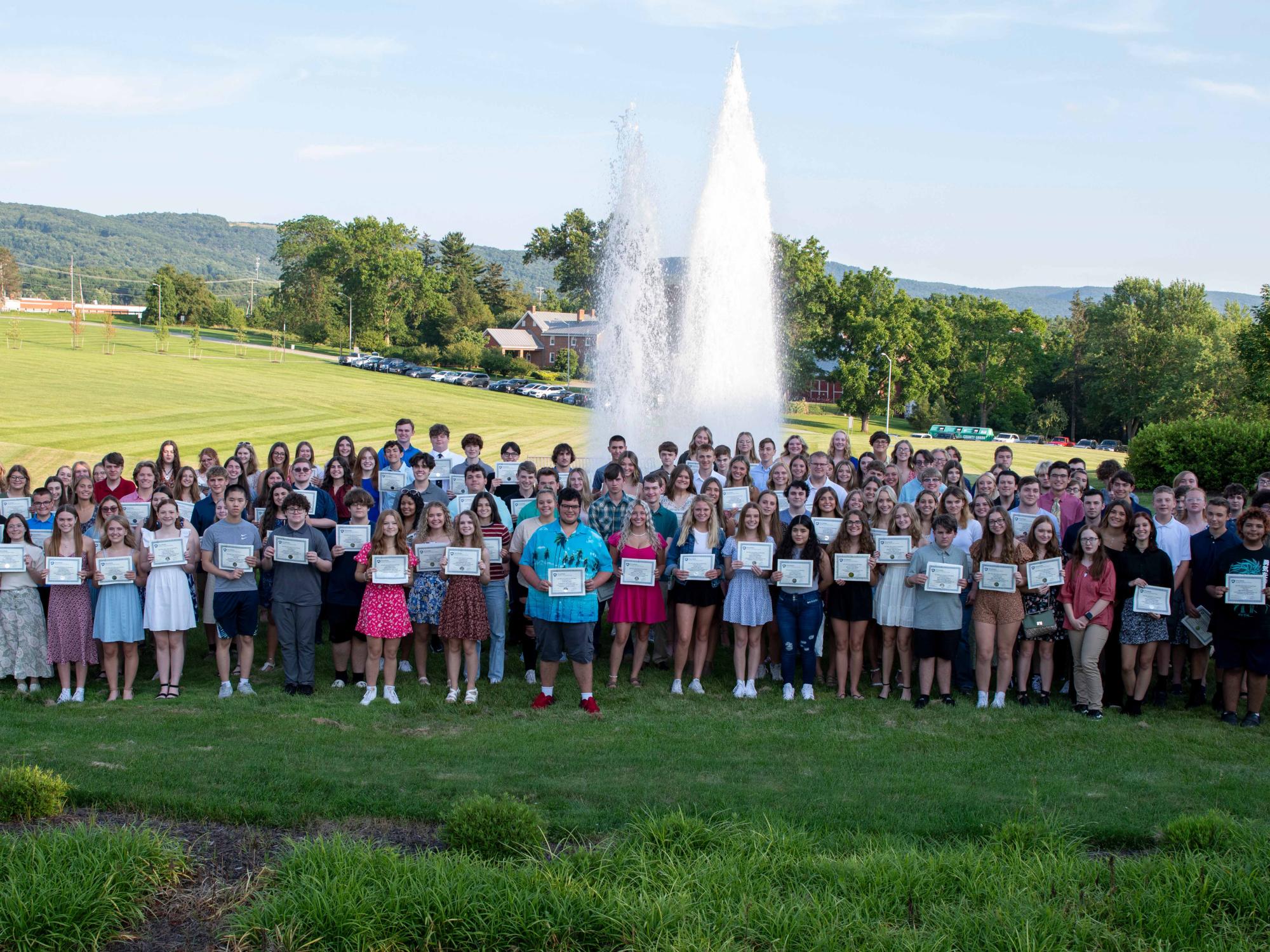 4.0 Club Recipients holding their certificates.