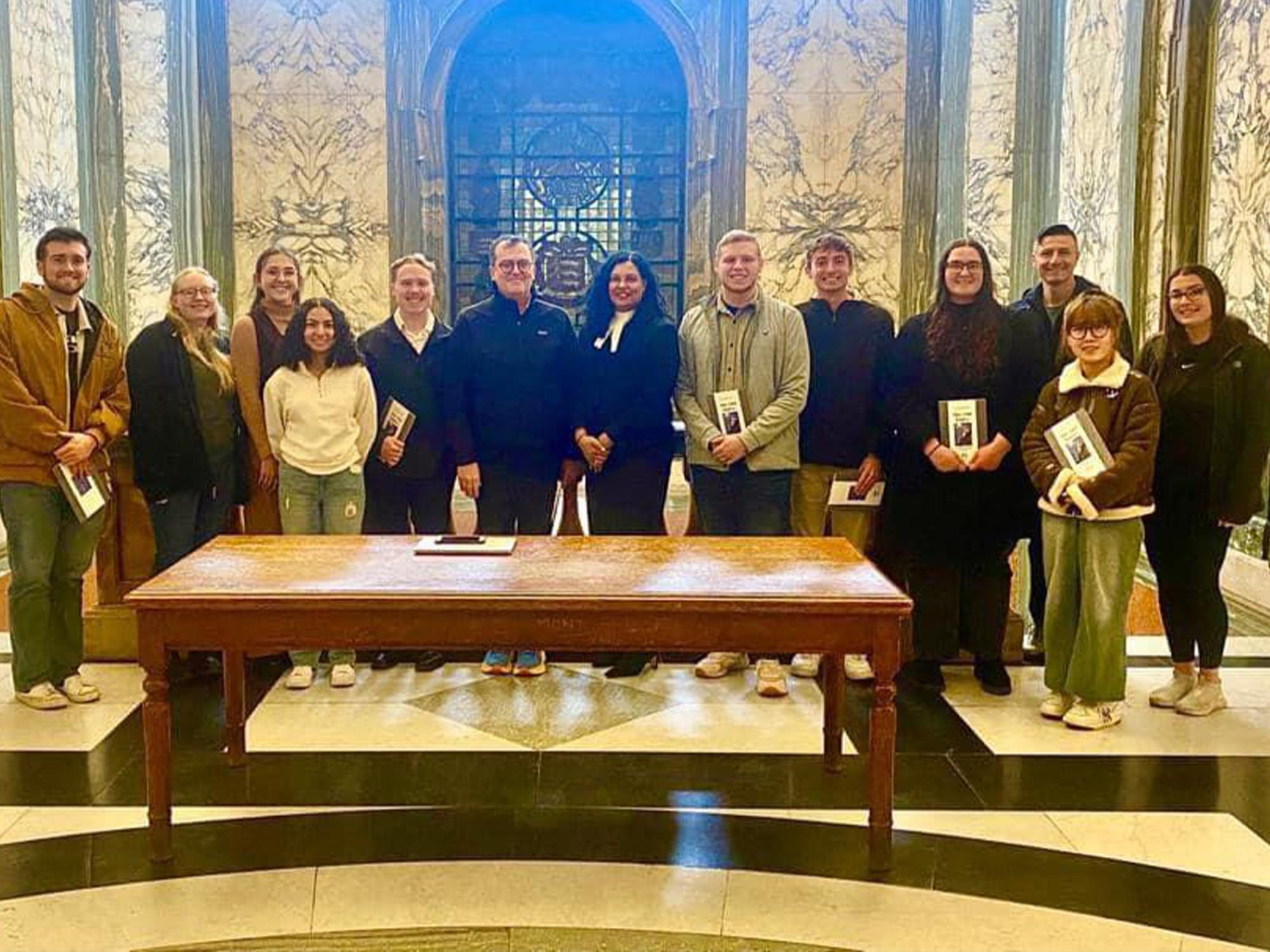 Students of the course CRIMJ 499 Serial Killers and European Criminal Justice in Old Bailey.