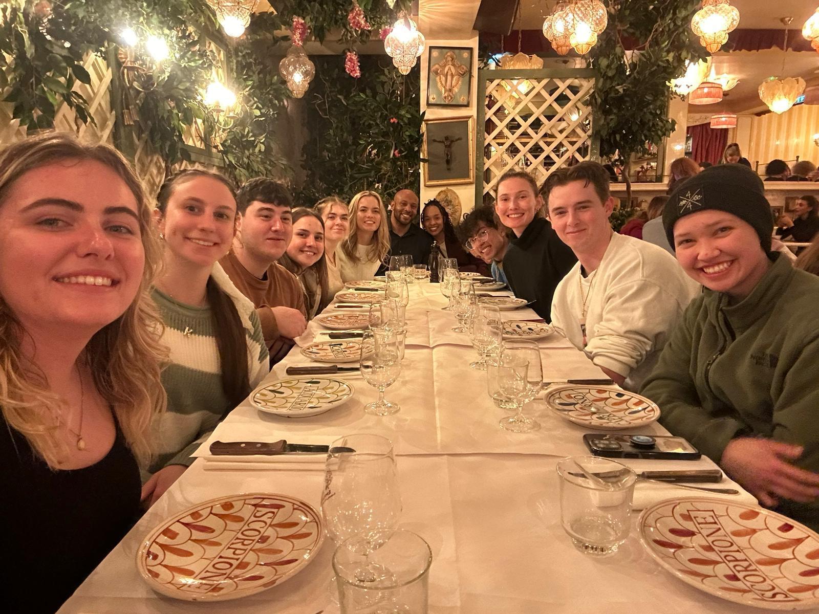 Students eating dinner in Paris
