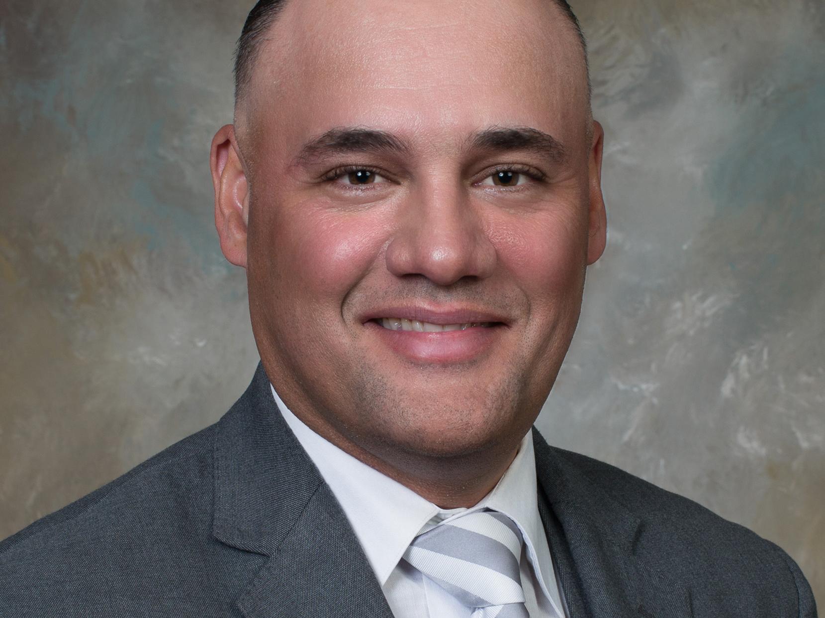 Norman Bristol Colón 