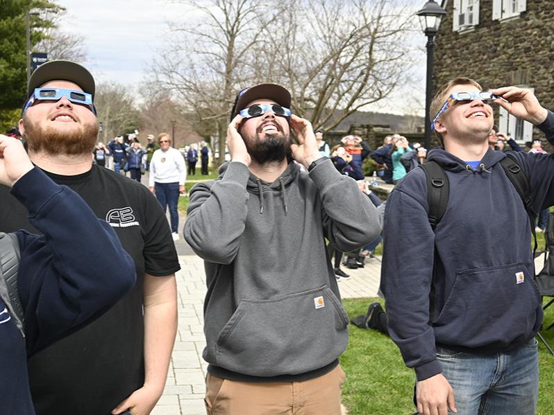 Solar eclipse viewing party draws crowd to Penn State Wilkes-Barre ...