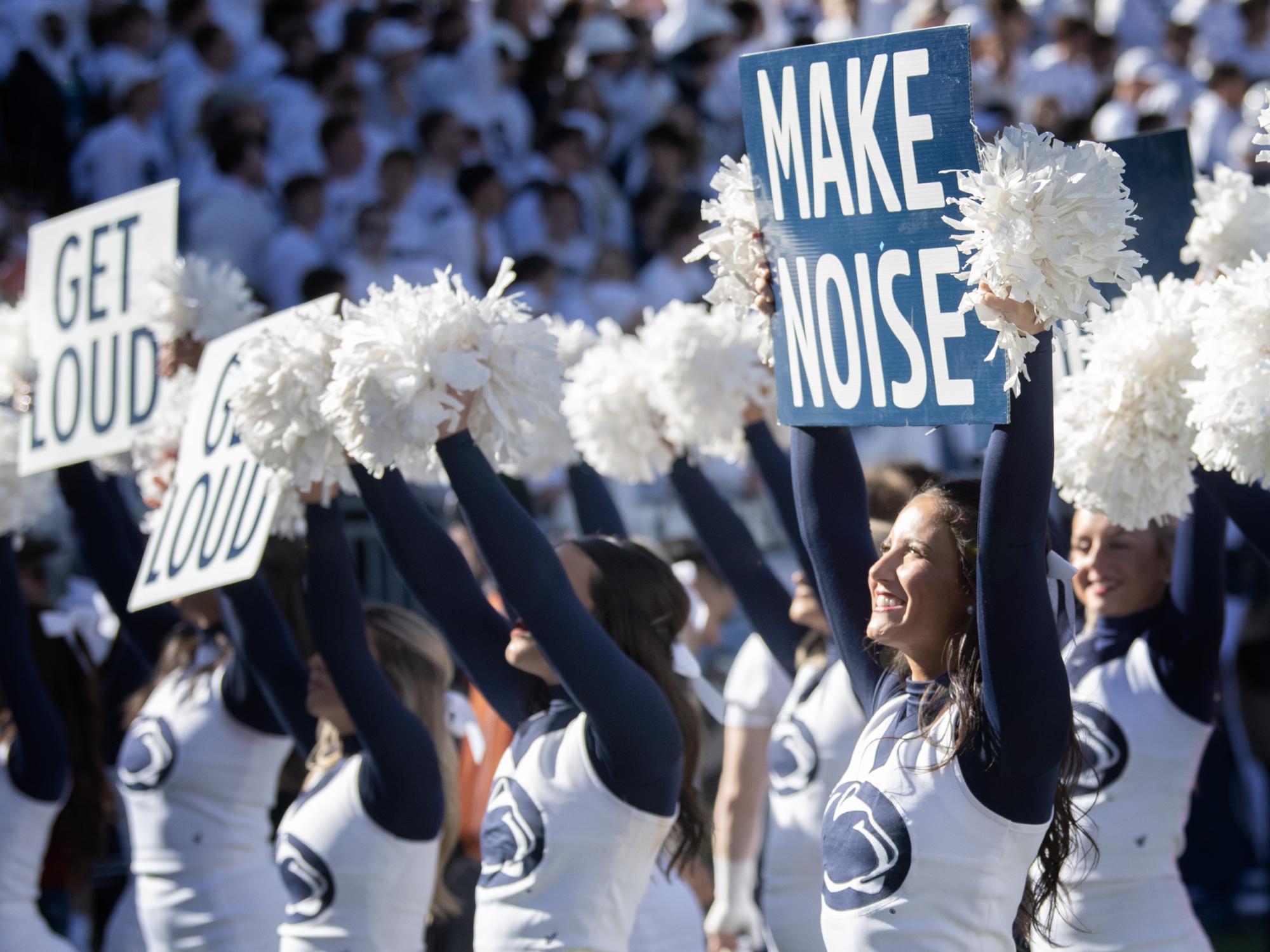 cheerleaders make noise