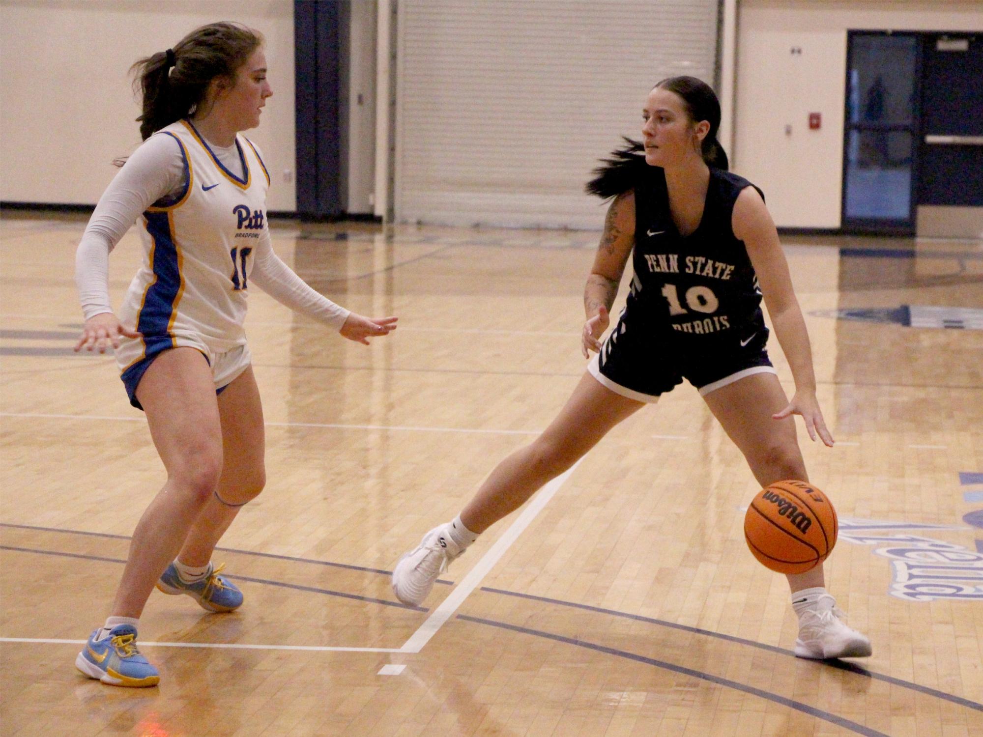 Penn State DuBois senior guard Shannon Shaw handles the basketball during the Lady Lions’ game against Pitt-Bradford on Nov. 25.