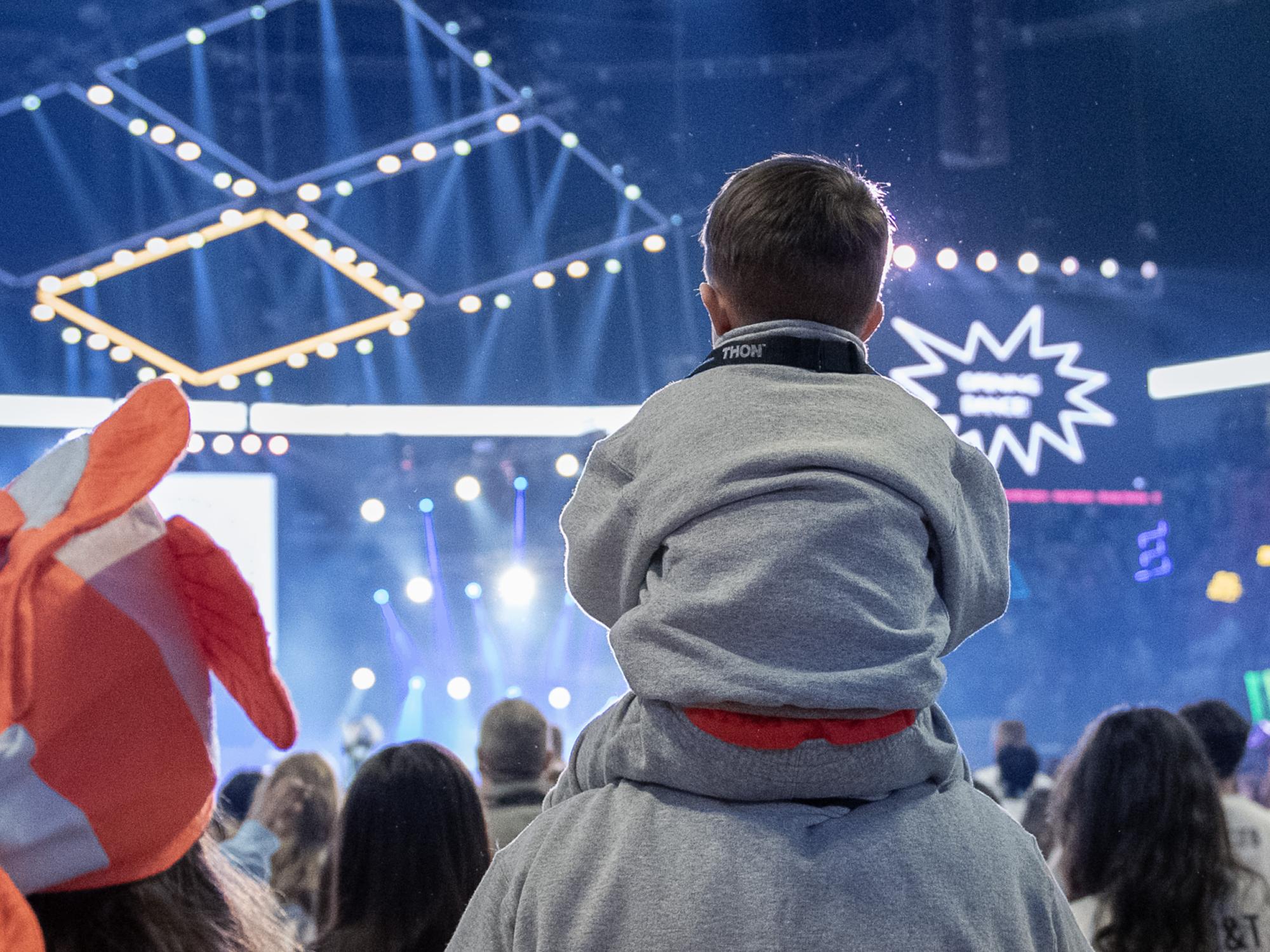 Four Diamonds Families at THON