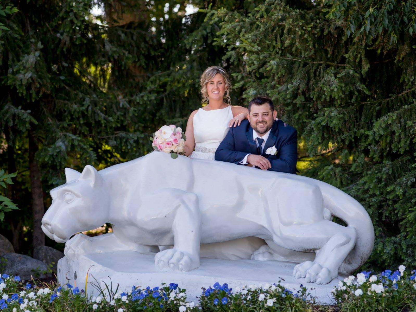 Bobbi and Vinny at lion shrine