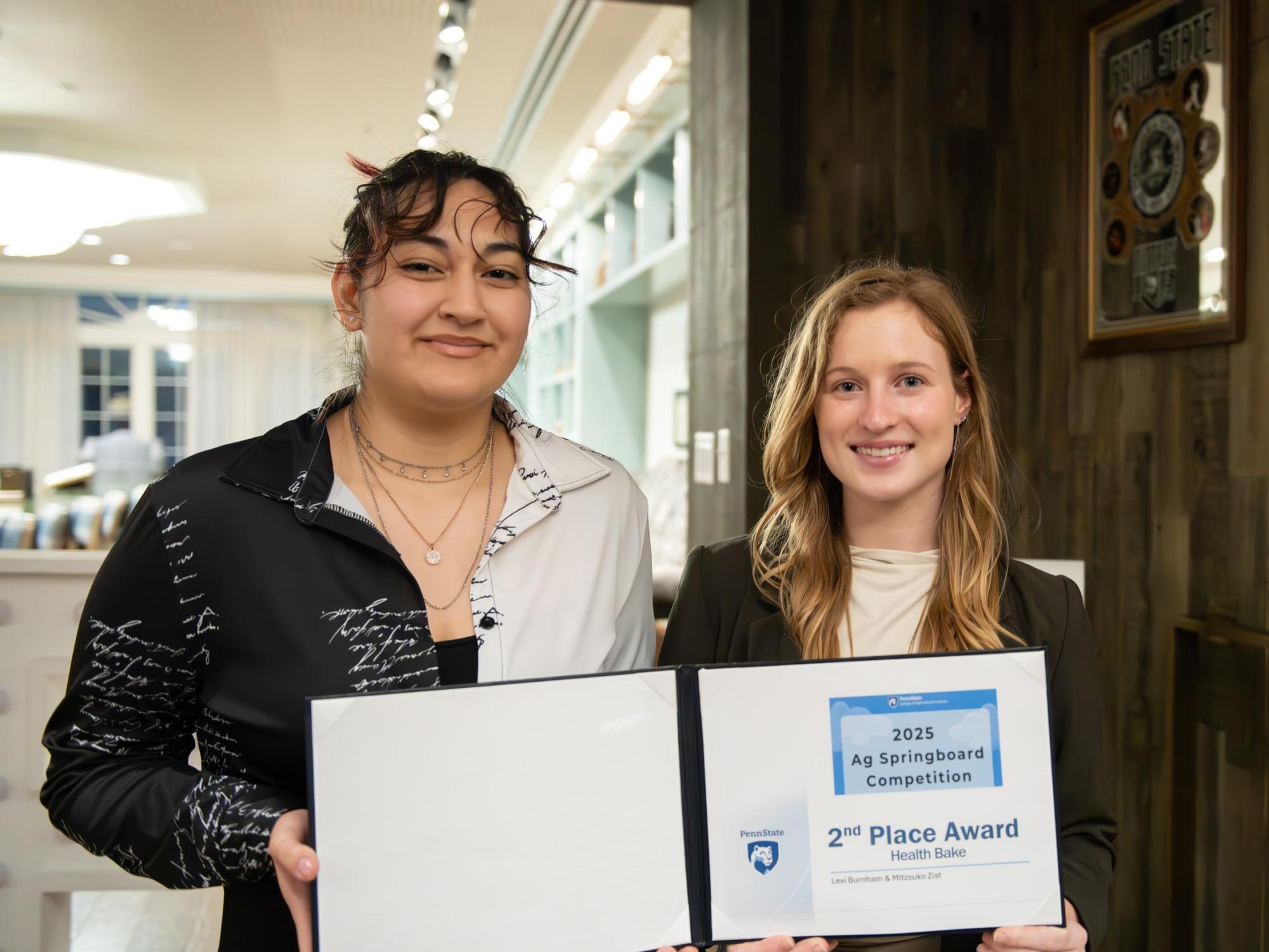 Mitzsuko Zist and Lexi Burnham