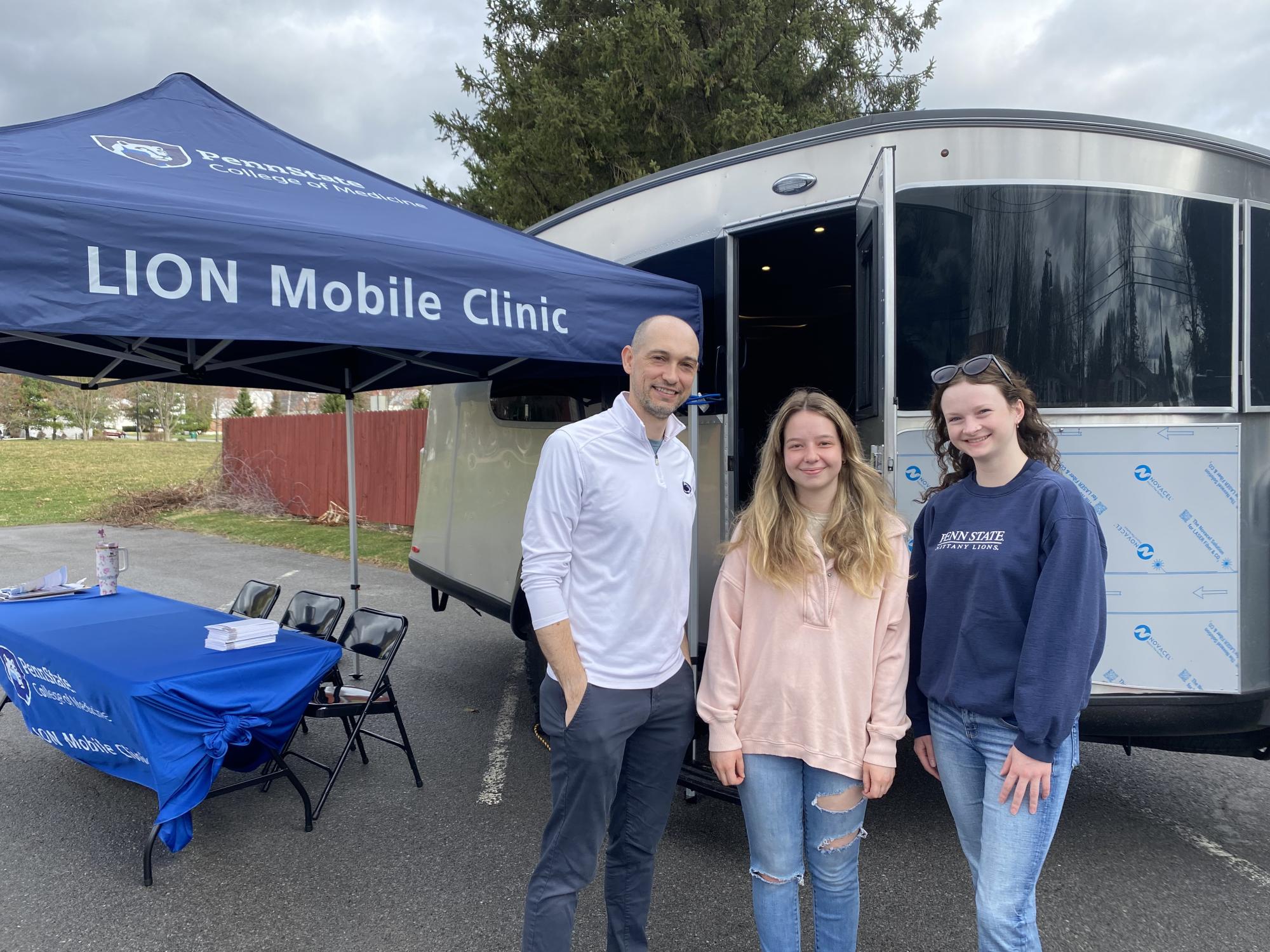 Student help mobile clinic