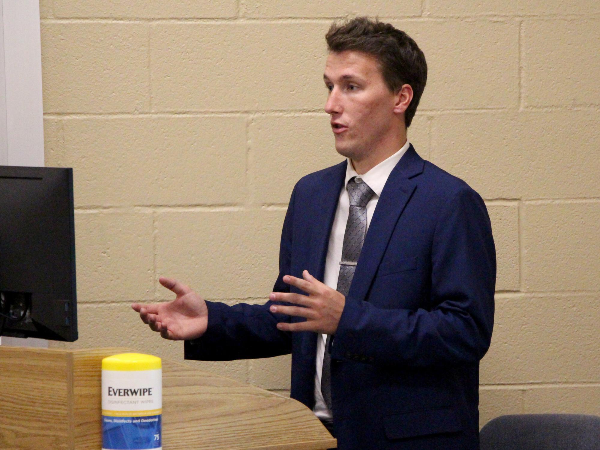 Student Garret Park shares details about his internship and his experience at the Cummings Law Firm during internship presentations at Penn State DuBois.