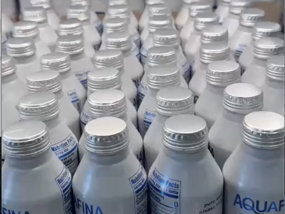 Aluminum water bottles were provided at the 2025 Convocation Dinner on Aug. 23 as a more sustainable alternative. 