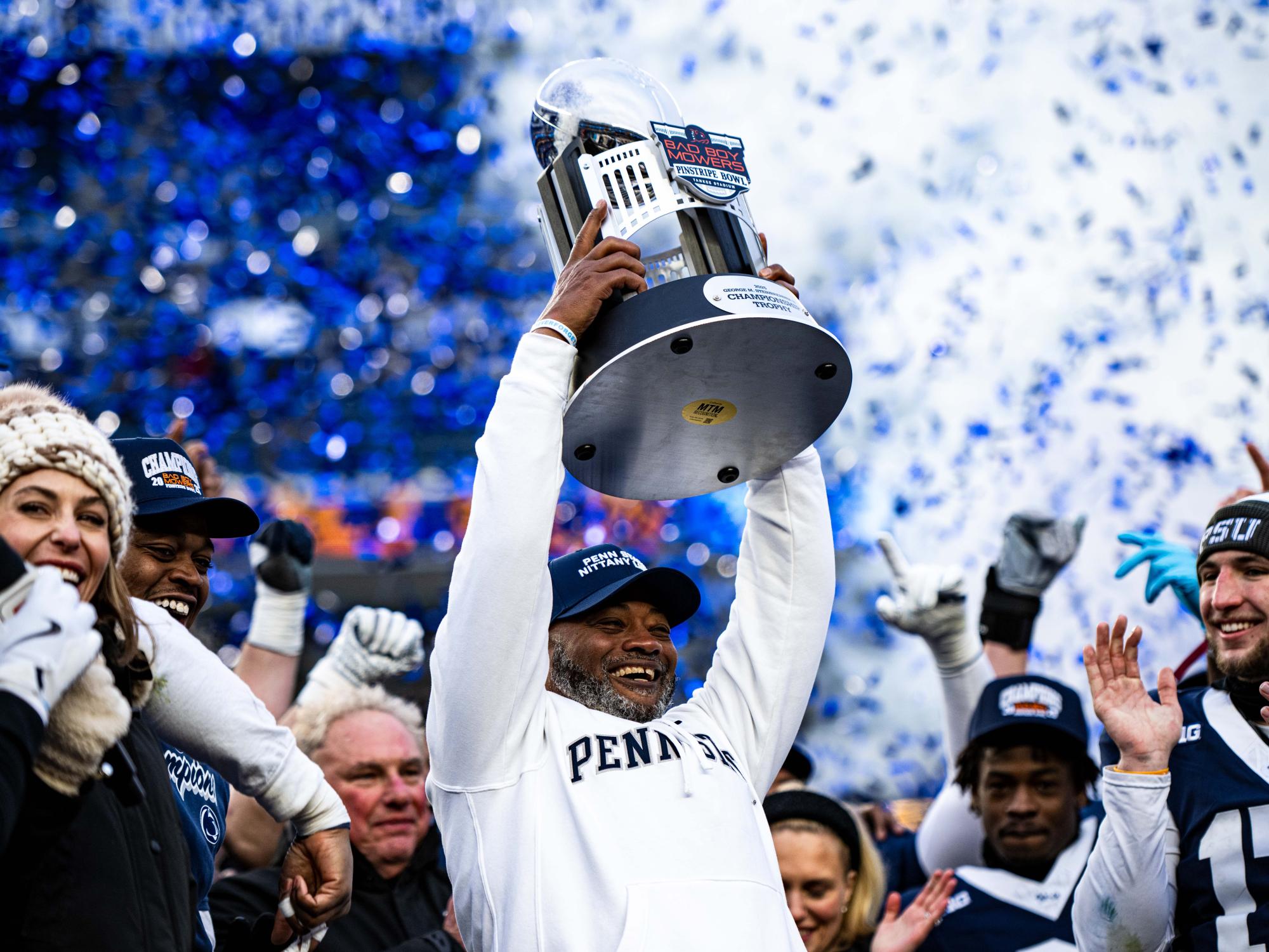  Photo gallery: Nittany Lions claim Pinstripe Bowl victory 