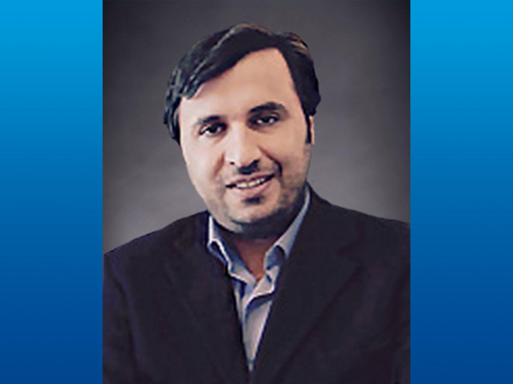 a headshot of Ibrahim Ozbolat