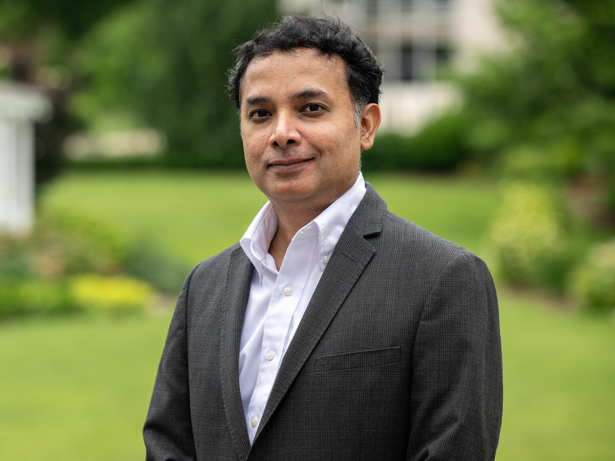 Swaroop Ghosh named fellow of the National Academy of Inventors