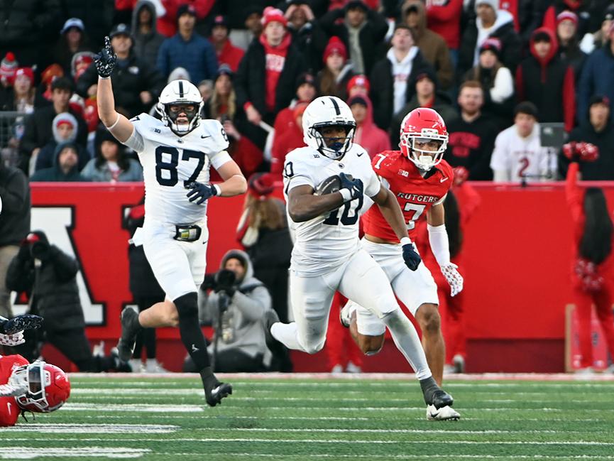 Running back outruns defense