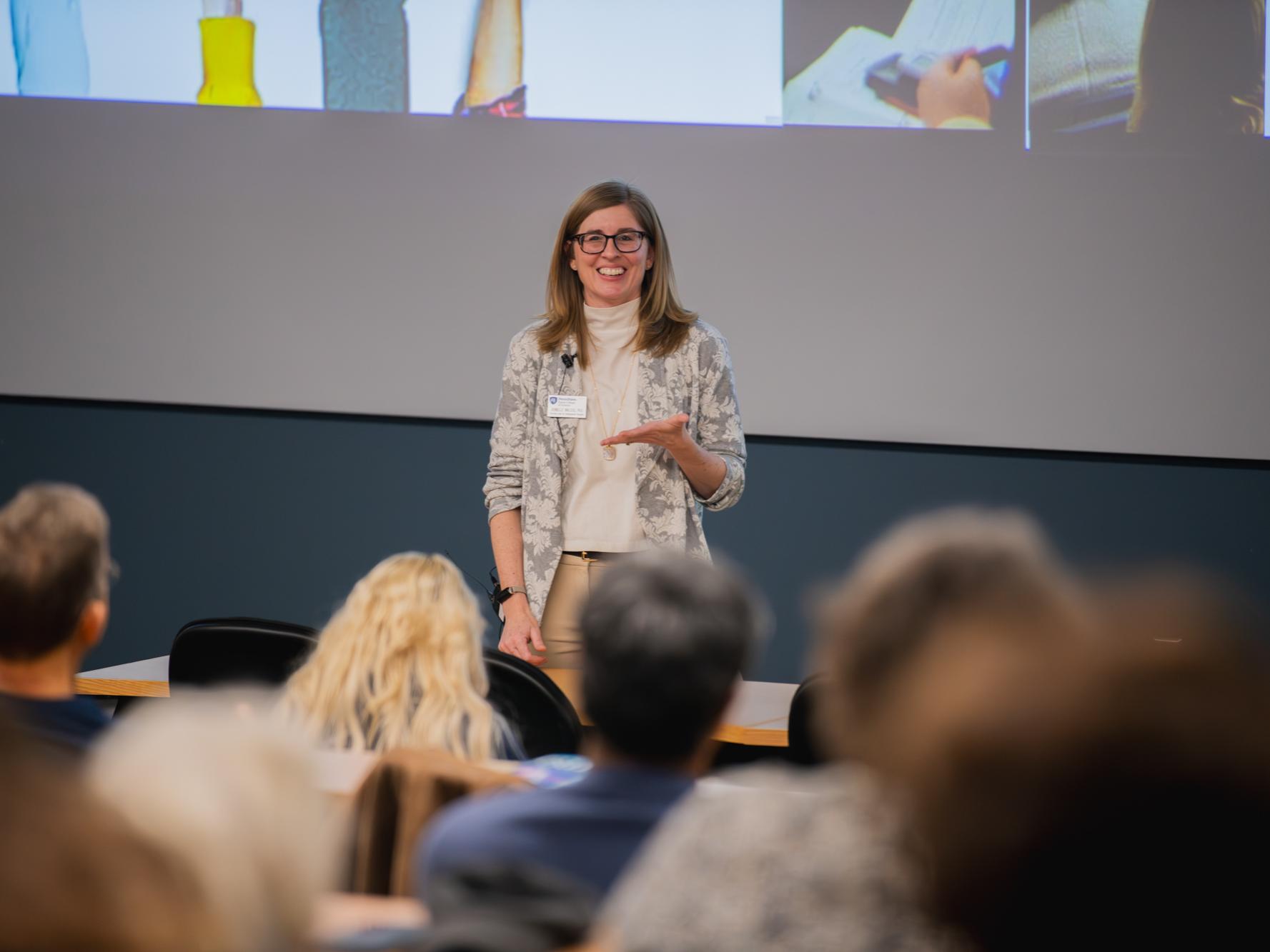 Jennelle Malcos presenting at the Ashtekar Frontiers of Science lecture series.