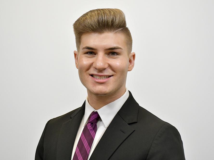  Bryce Berger named College of Education student marshal for spring commencement 