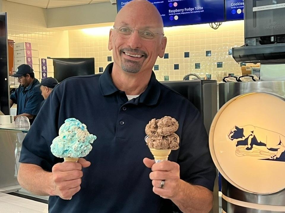  Jim Brown prepares to put the final scoop on longtime run at Penn State Creamery 