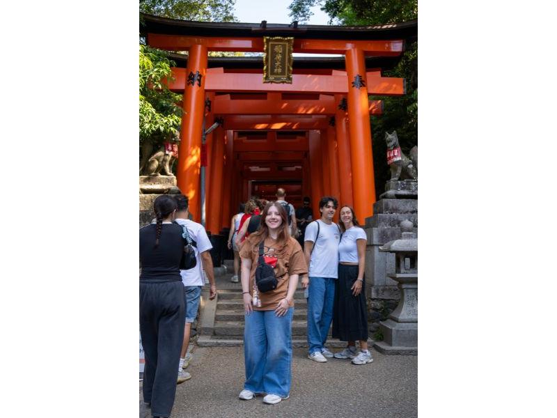 Penn State Student Caydence Barkdoll poses in front of the Fushimi Inari Taisha in Kyoto, Japan. 