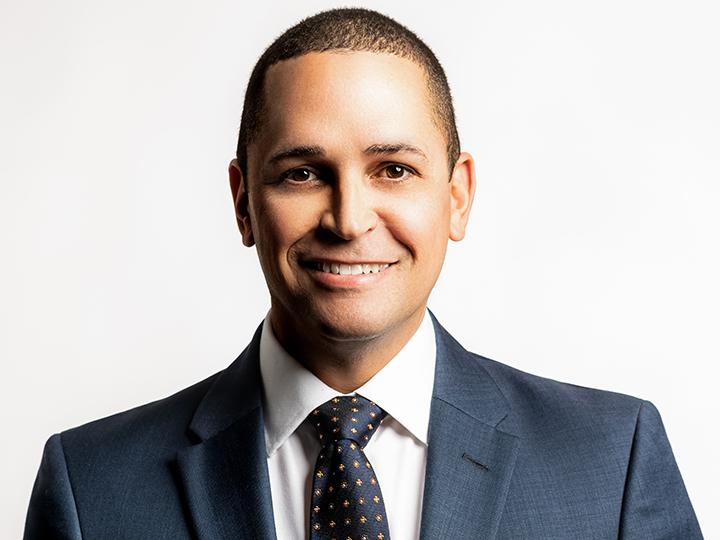 Head shot of Javier Avila