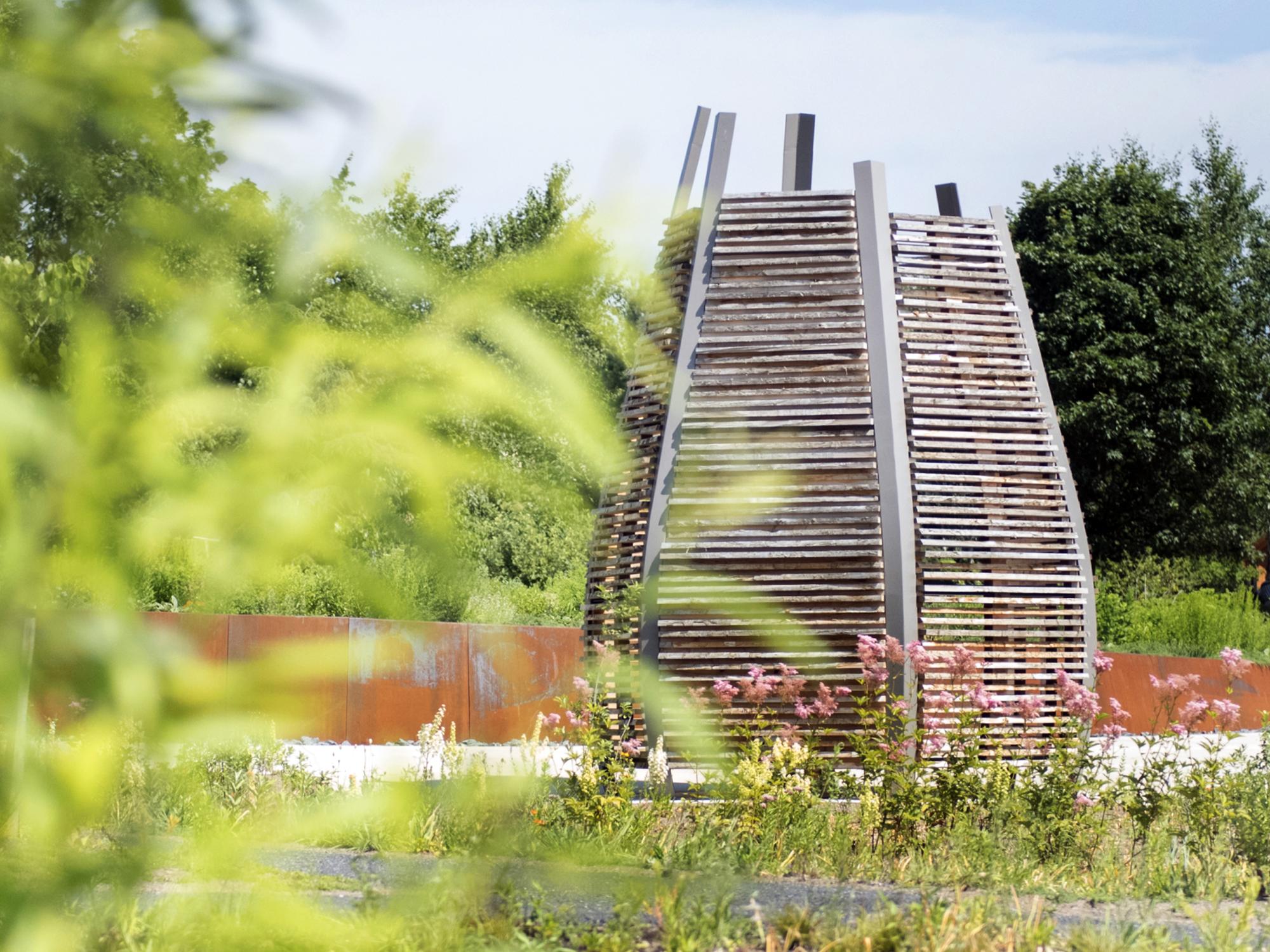 Honey Bee Hive Pavillion 