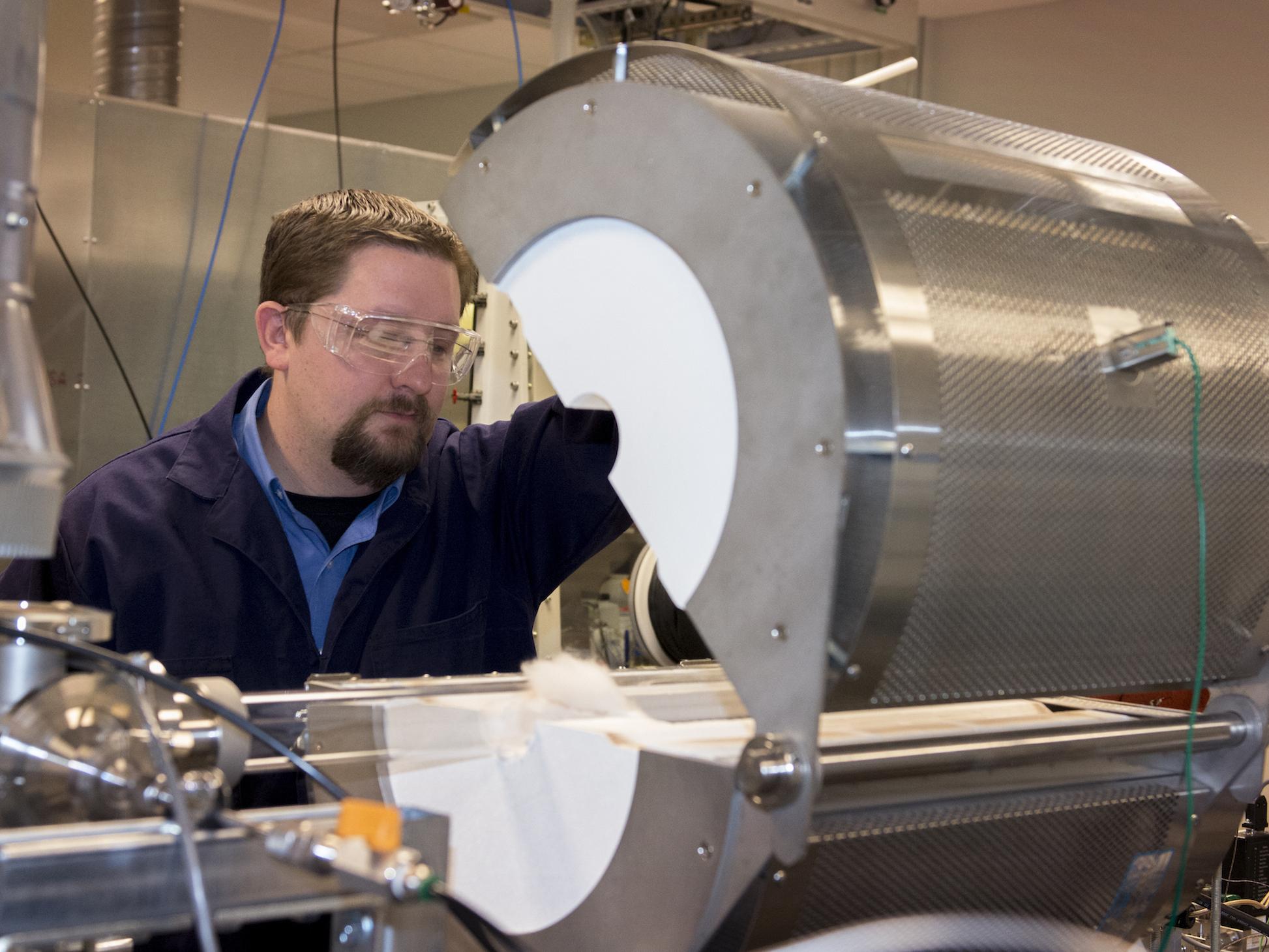 Joshua Robinson in lab