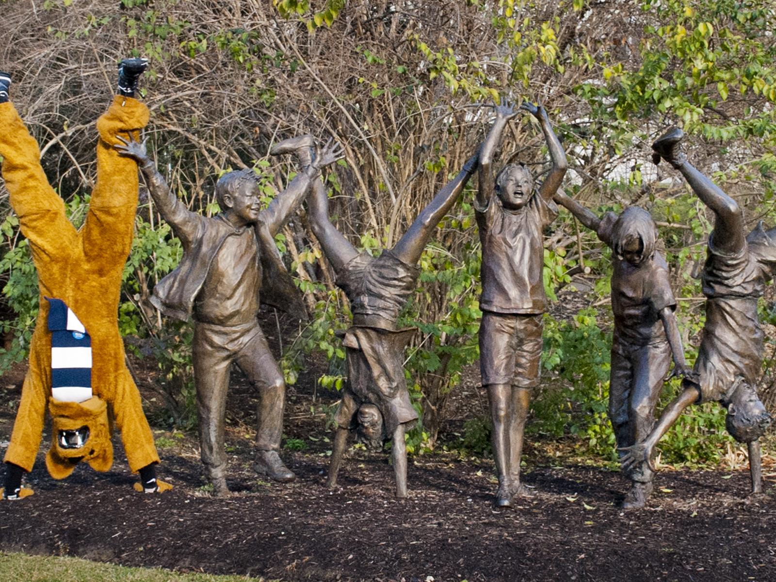 Mascot with sculpture